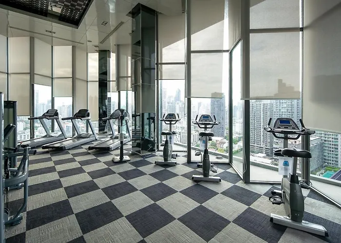 דירה 5min To Bts-7eleven- Pool Kitchen Gym Sunset View בנגקוק
