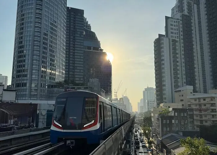 דירה 5min To Bts-7eleven- Pool Kitchen Gym Sunset View בנגקוק